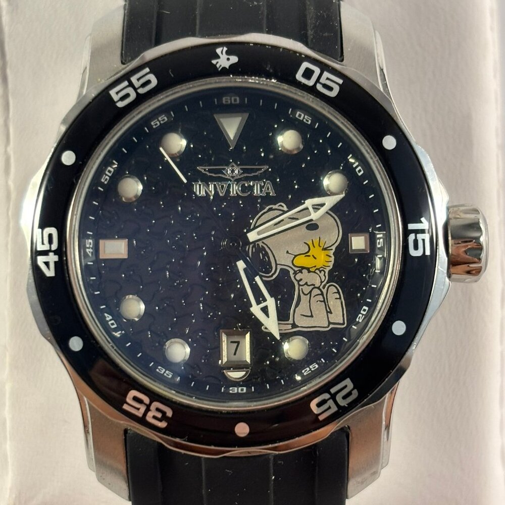 INVICTA 24939 SNOOPY Limited Edition Watch